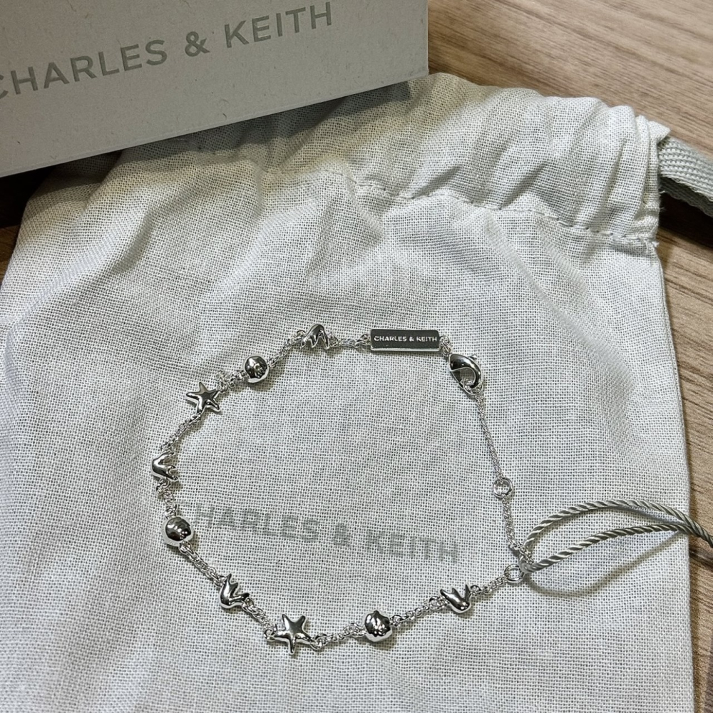 預購｜CHARLES & KEITH 海星貝殼手鍊 銀色