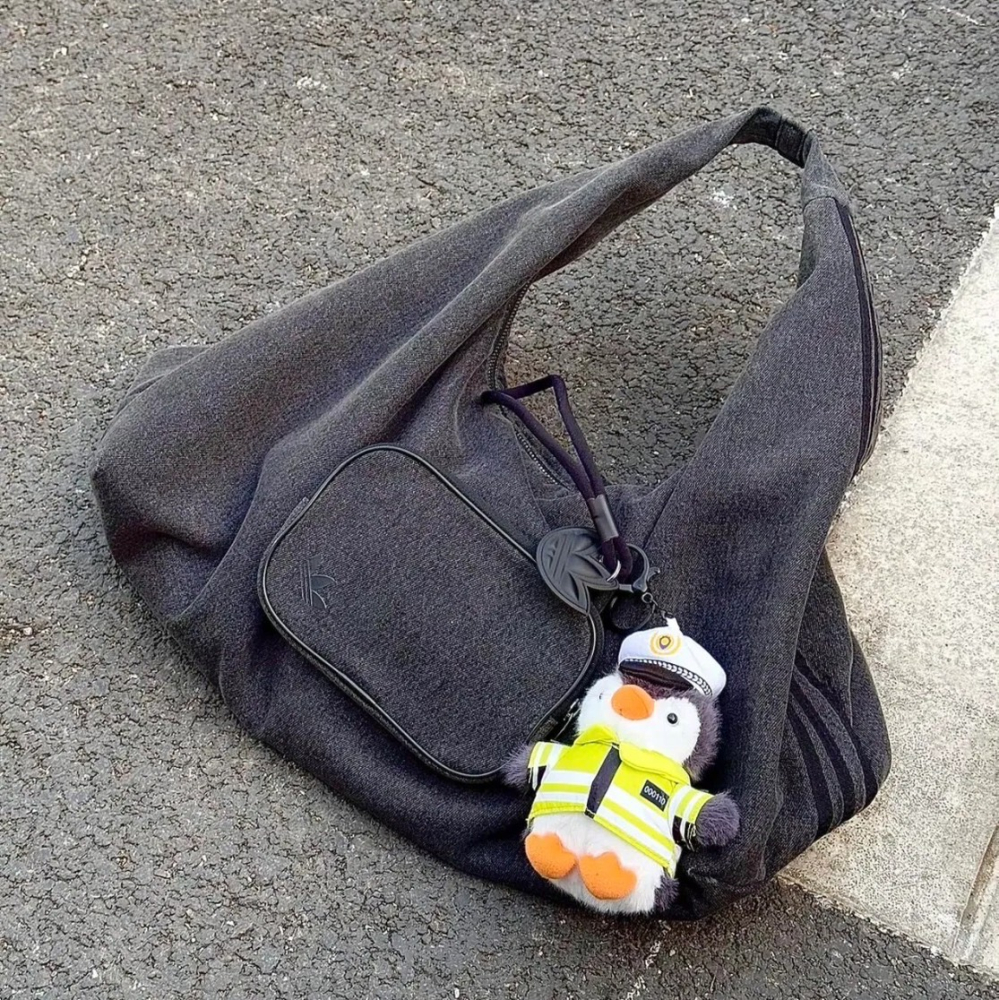 現貨｜ADIDAS ORIGINALS 印花LOGO 雲朵包 單寧黑