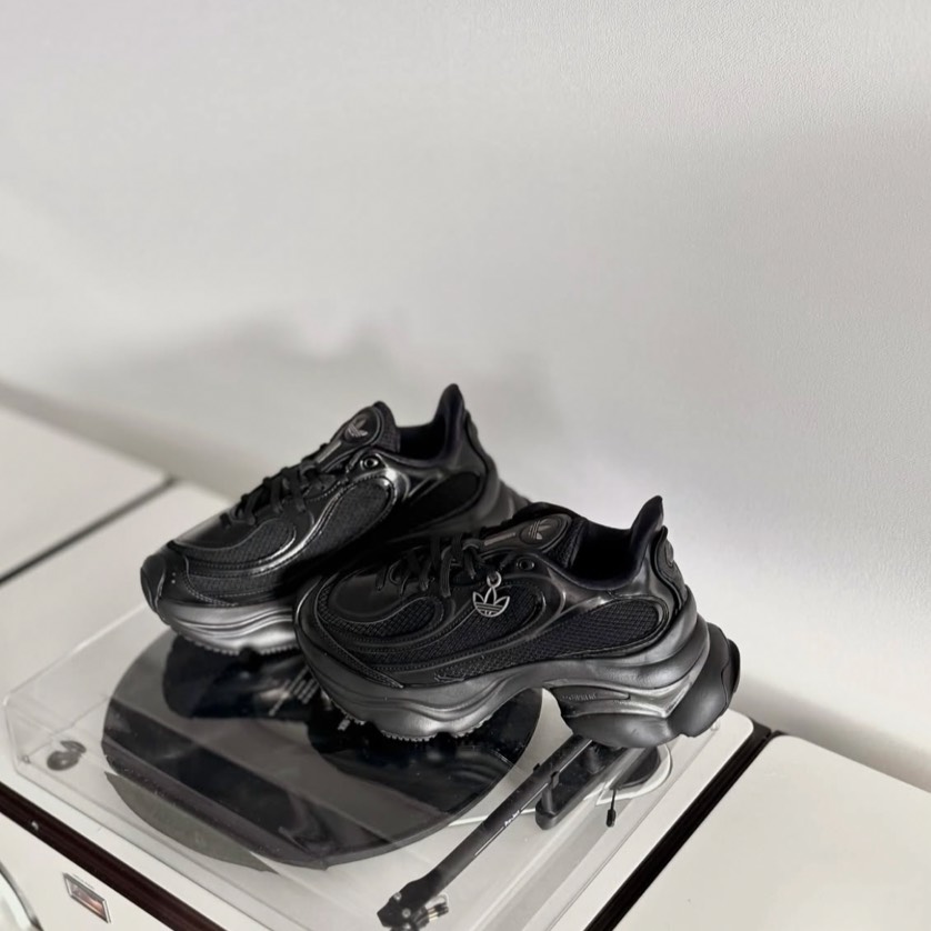 預購｜ADIDAS W ORIGINALS OZVENUZ  霧夜黑