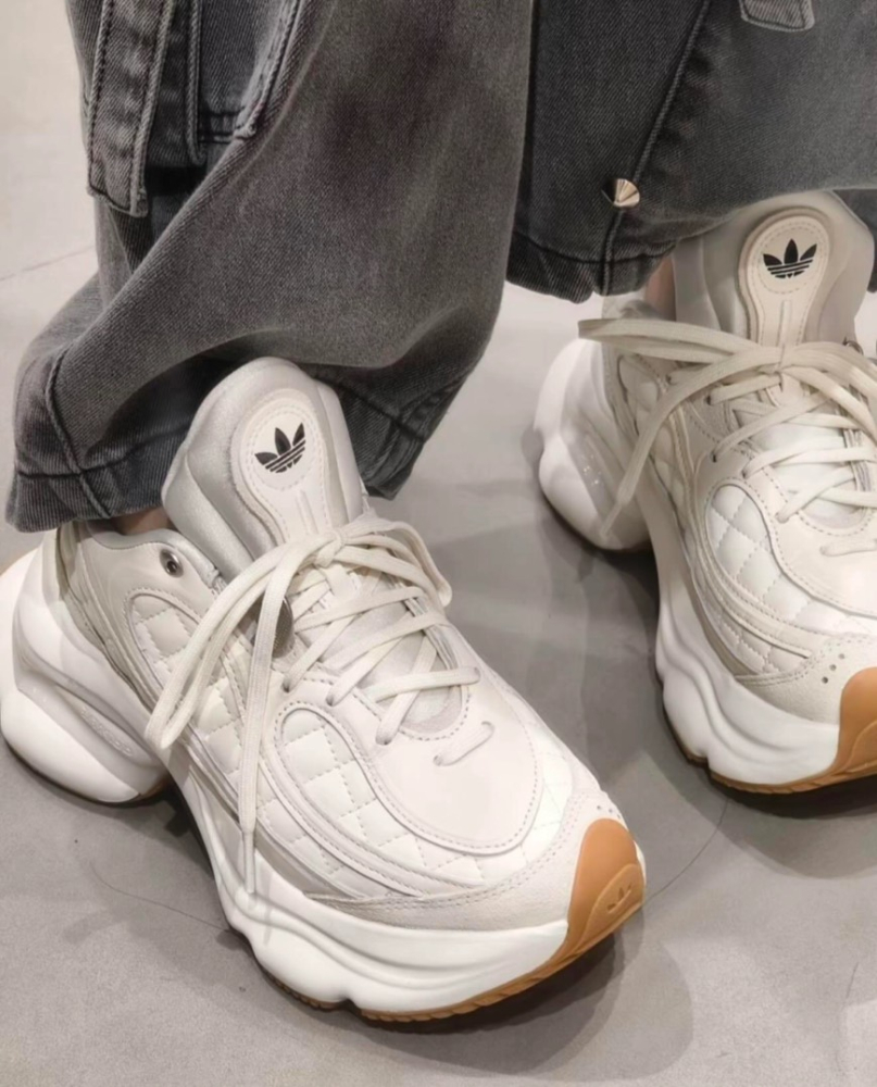 預購｜ADIDAS ORIGINALS OZVENUZ 菱格紋 白色