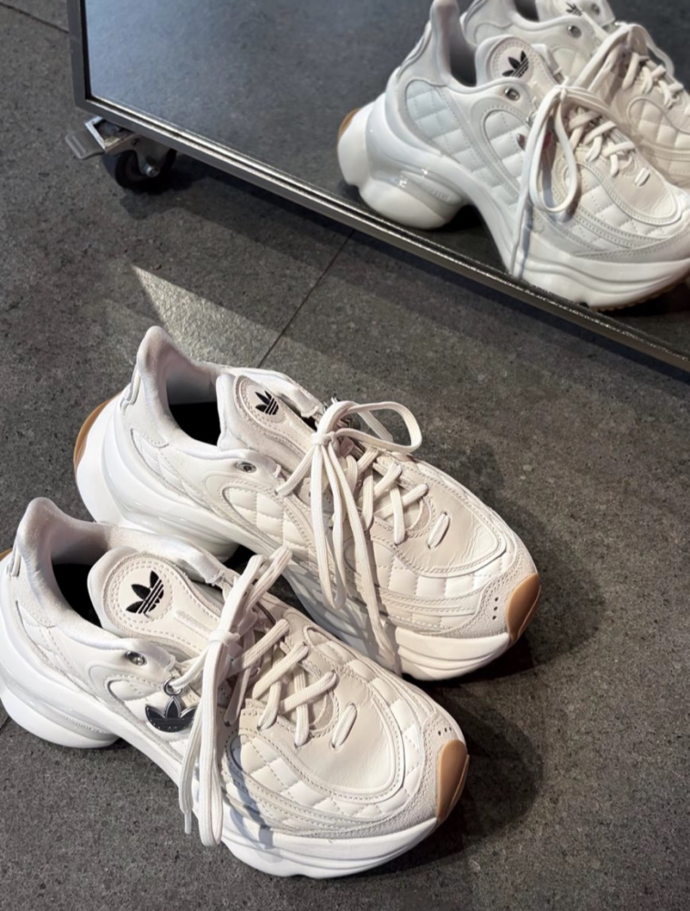 預購｜ADIDAS ORIGINALS OZVENUZ 菱格紋 白色