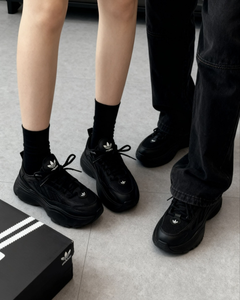 預購｜ADIDAS W ORIGINALS OZGAIA 黑武士