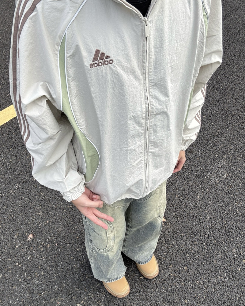 預購｜ADIDAS SS25 TEAMGEIST 夜光線條 立領外套 杏色