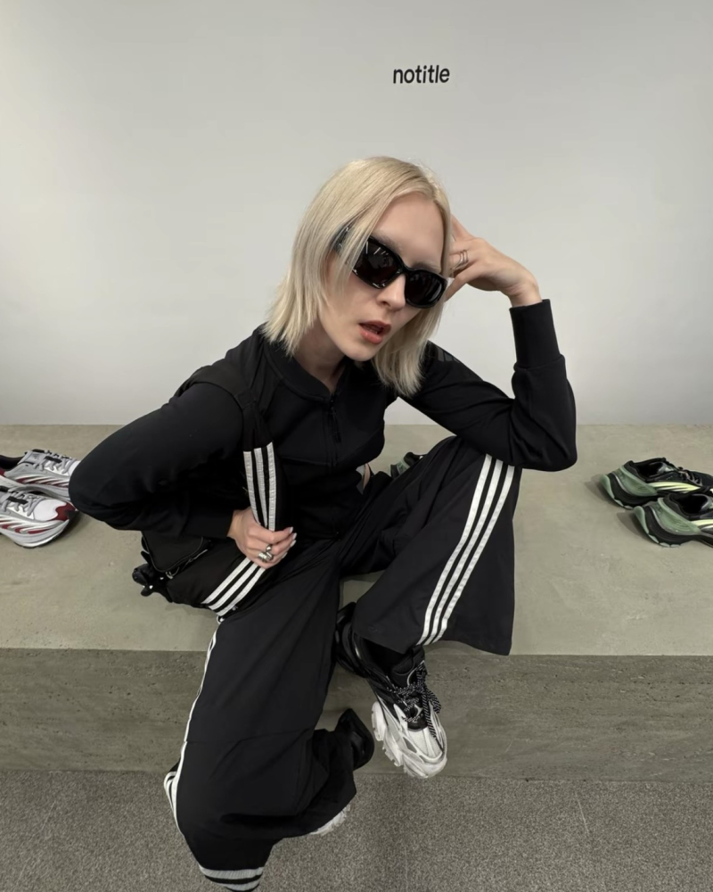 預購｜ADIDAS XLG RUNNER DELUXE 月球灰