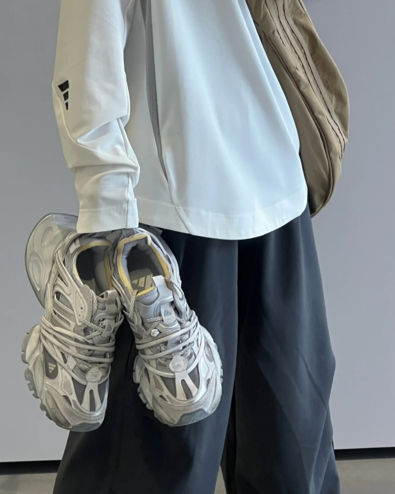 預購｜ADIDAS XLG RUNNER DELUXE 米灰色