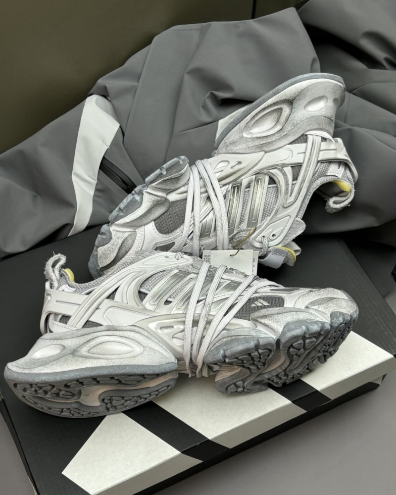 預購｜ADIDAS XLG RUNNER DELUXE 米灰色