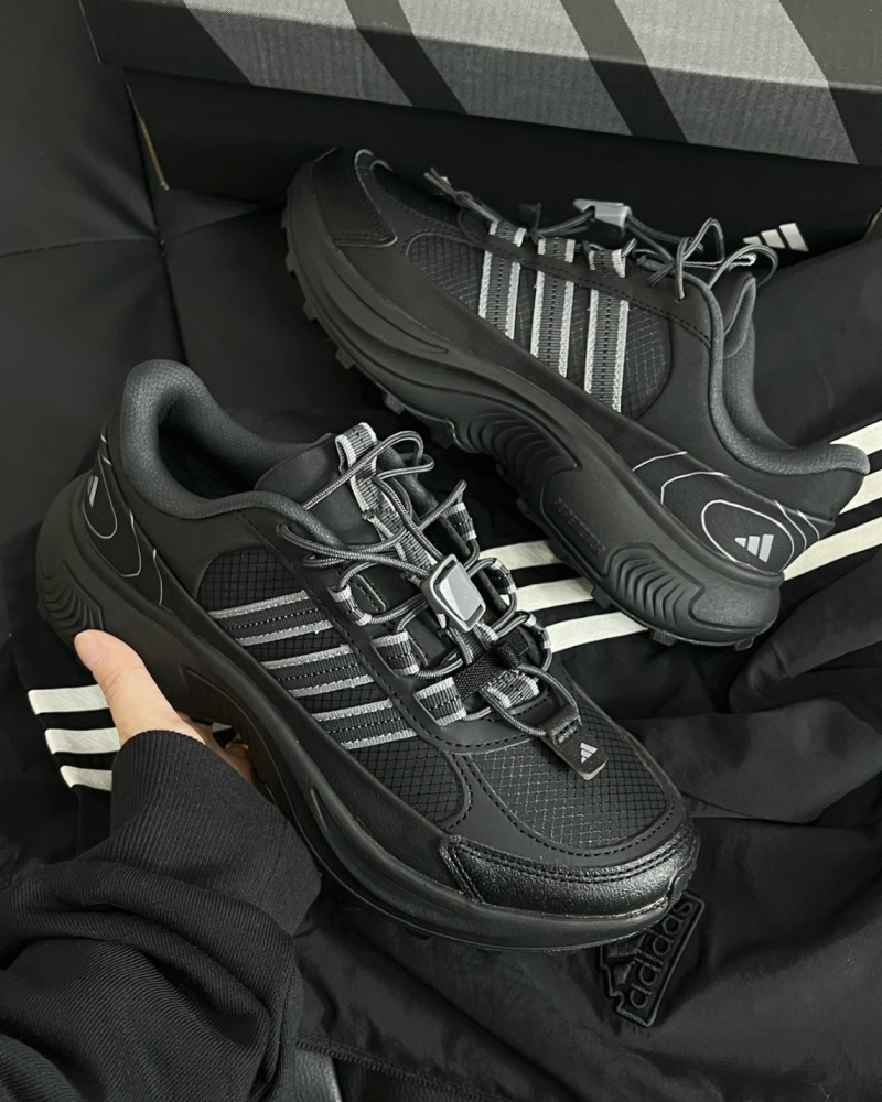預購｜ADIDAS ROAM WANDER 黑色