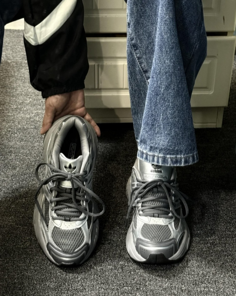 預購｜ADIDAS ORIGINALS ADISTAR XLG 銀灰色