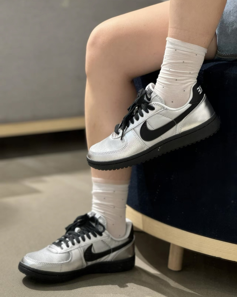 預購｜NIKE W FIELD GENERAL 冷光銀