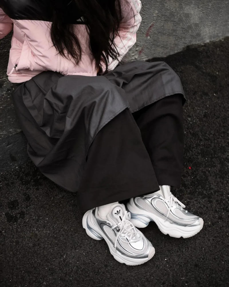 預購｜ADIDAS W ORIGINALS OZVENUZ  鑽耀銀