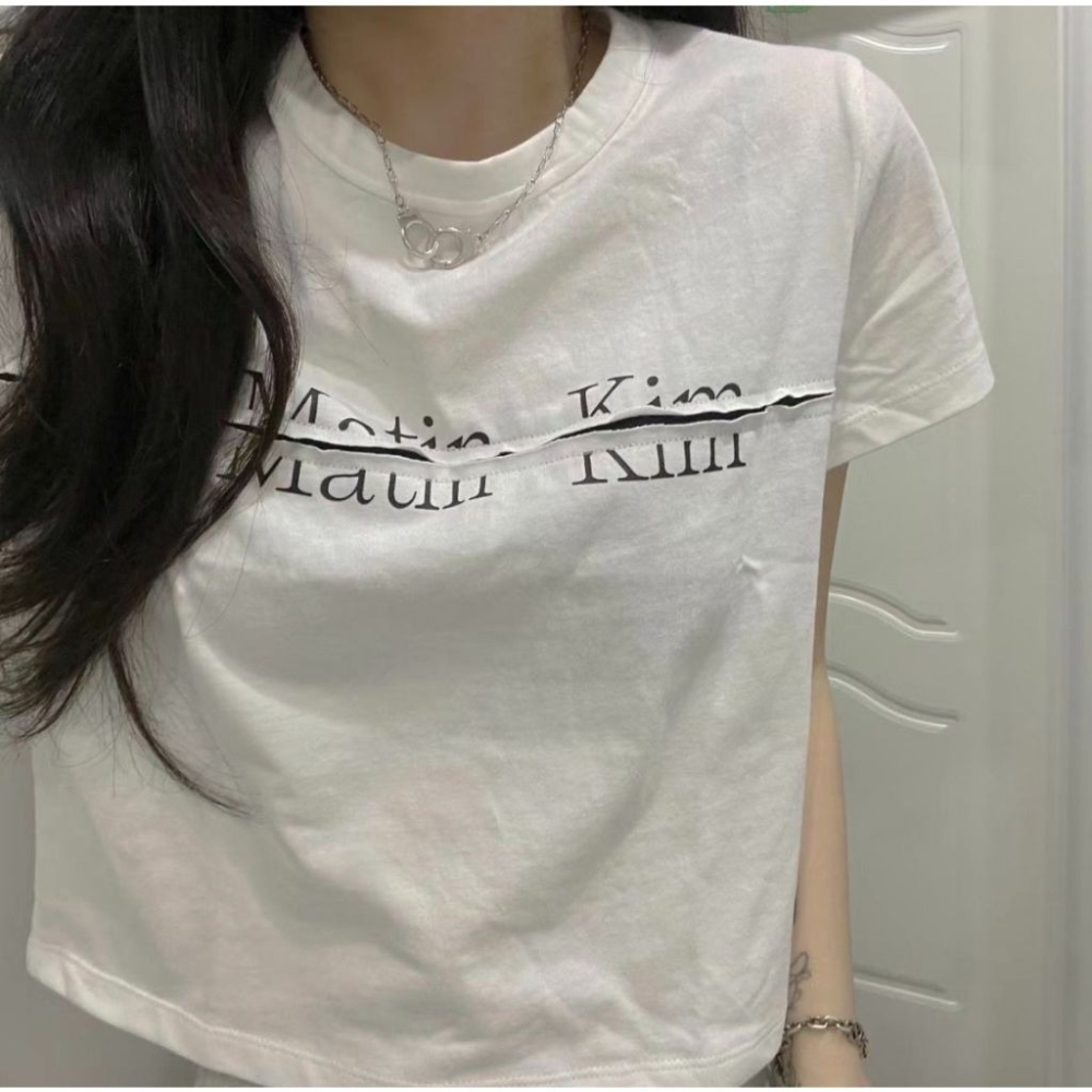現貨｜MATIN KIM CUTTED LOGO CROP TOP 2色