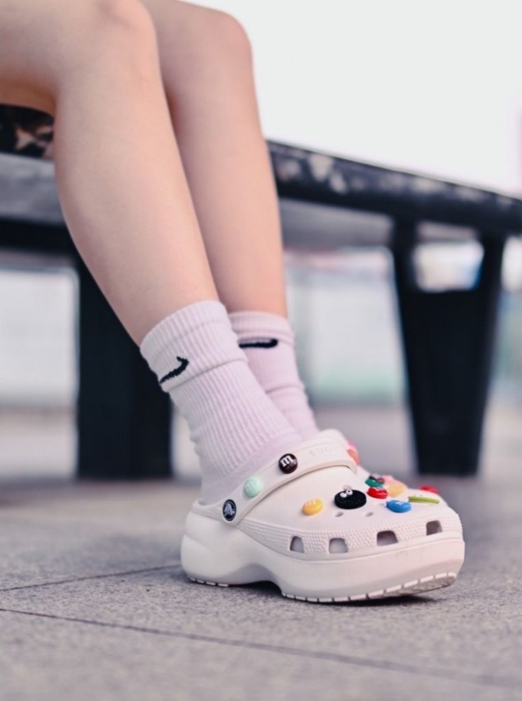 現貨｜CROCS CLASSIC PLATFORM CLOG 雲朵洞洞鞋
