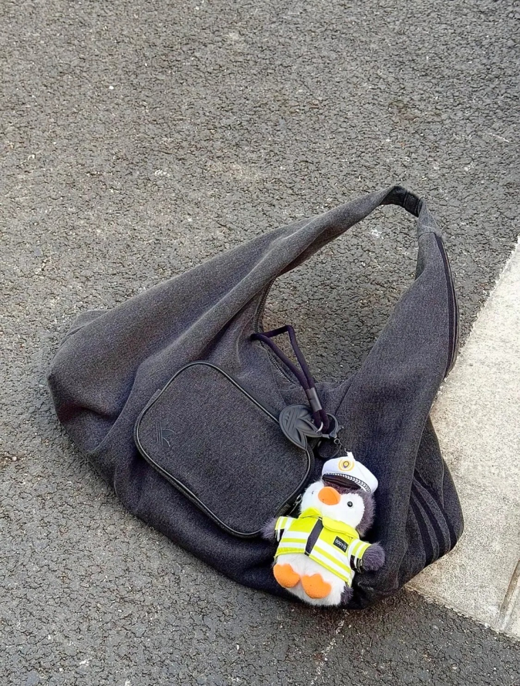 現貨｜ADIDAS ORIGINALS 印花LOGO 雲朵包 單寧黑