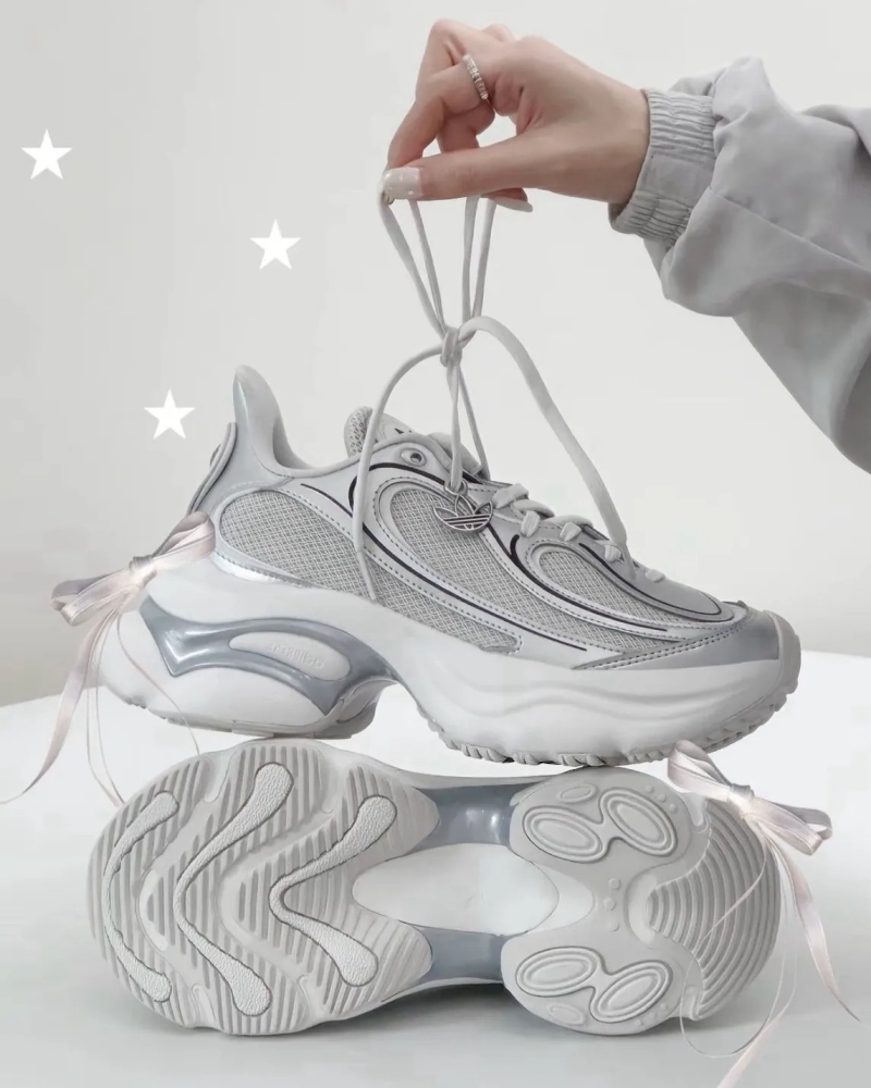 預購｜ADIDAS W ORIGINALS OZVENUZ  鑽耀銀