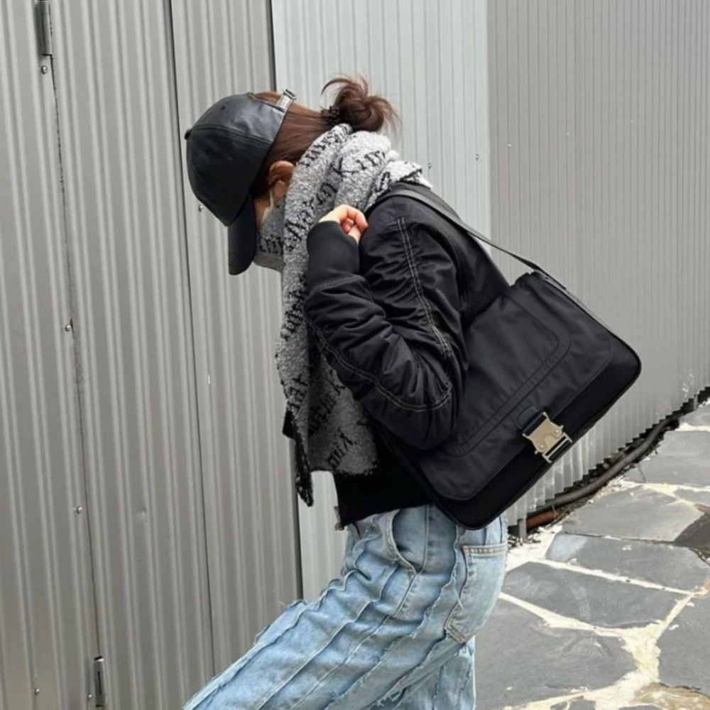 現貨｜MATIN KIM BUCKLE BAG 2色